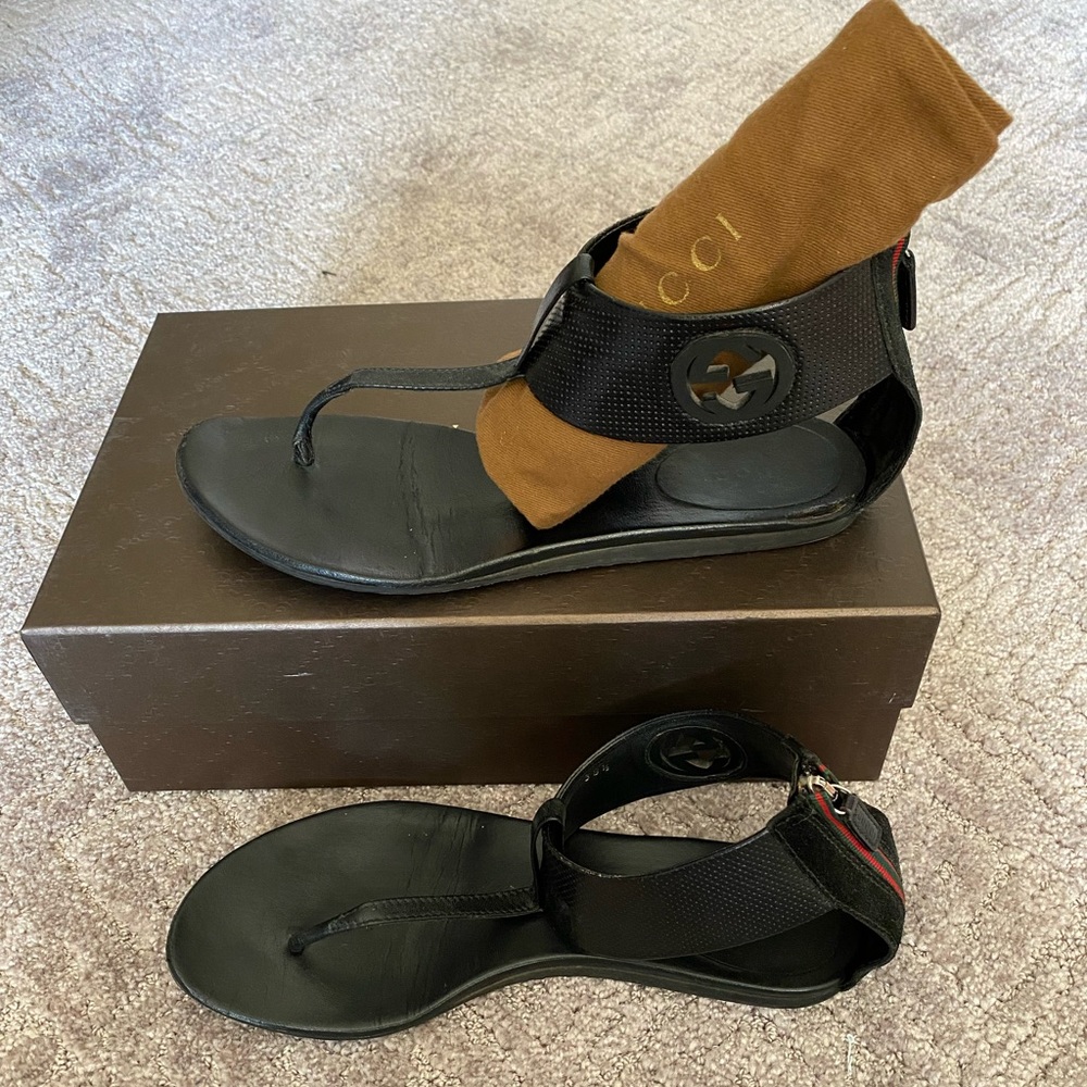 Gucci Black Leather Ankle Cuff Sandals sz 9